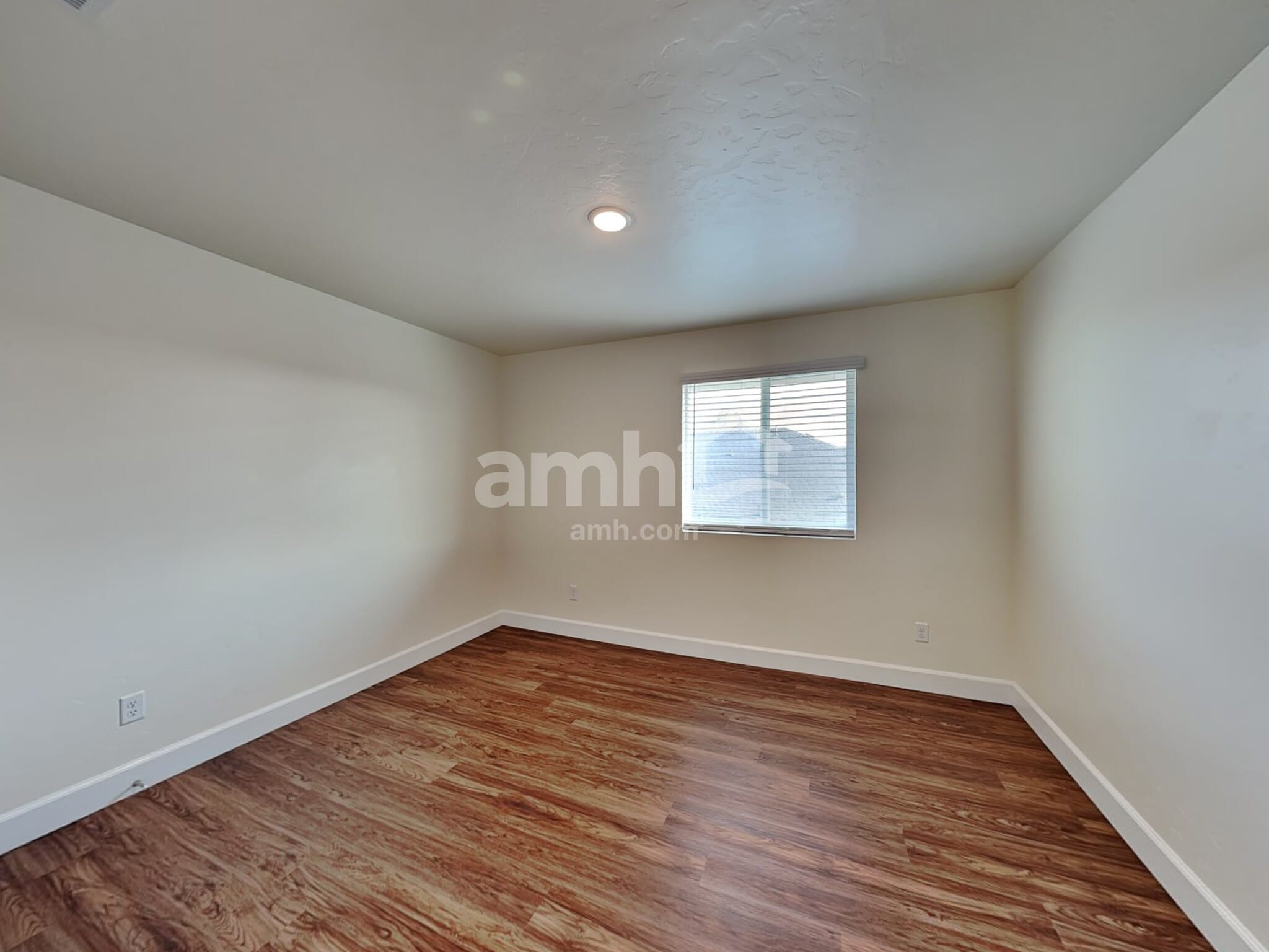 Building Photo - 1829 N Montgomery Way