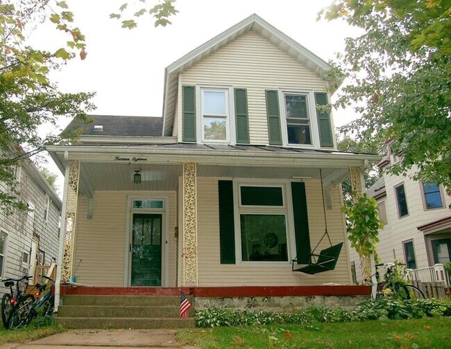 1418 State St 1418 State St La Crosse WI 54601 Apartment Finder