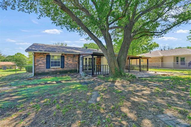 Building Photo - 746 Hillside Dr