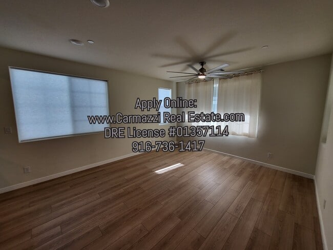 Building Photo - 3224 Finch Ln