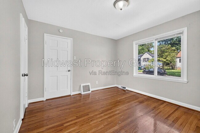 Building Photo - 5344 Colton Dr