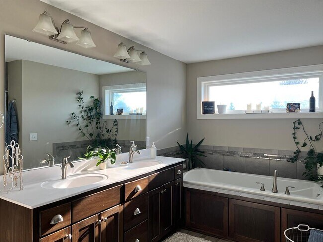 Building Photo - 18945 Iden Way