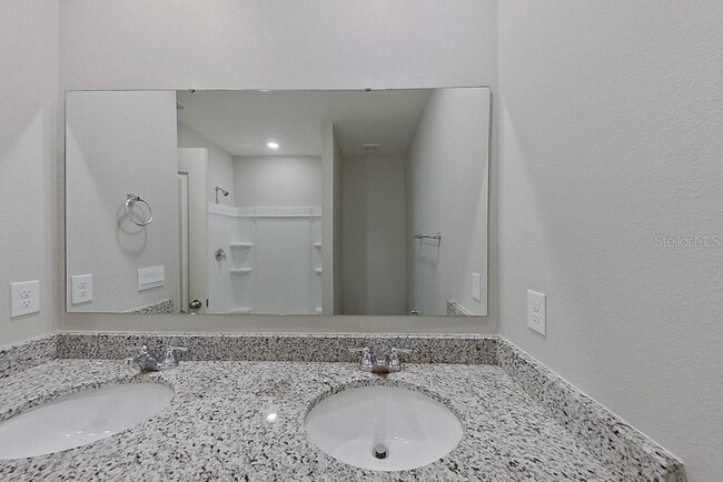 Building Photo - 32036 Katelin Cir