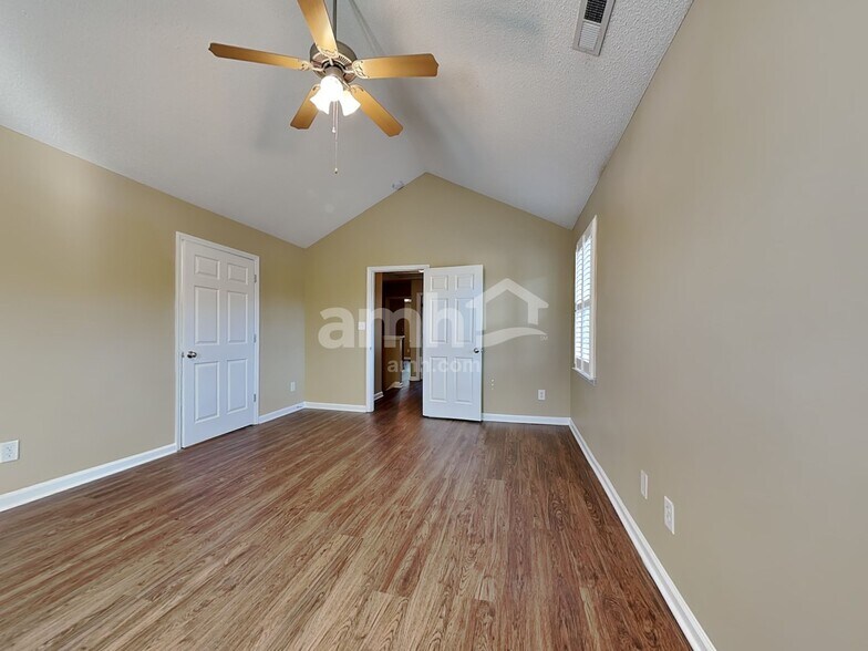 Building Photo - 582 Cotton Brook Dr