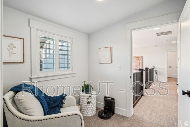 Building Photo - 52 N 400 W