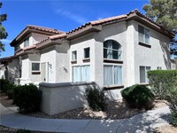 Building Photo - 925 Allure Dr