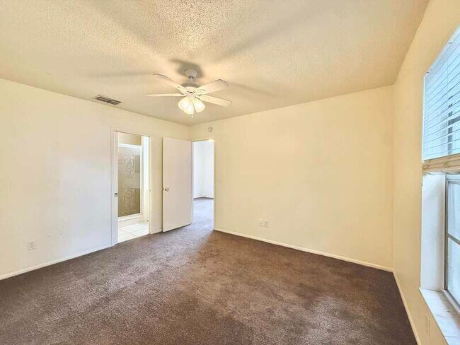 Building Photo - 599 Capistrano Ct