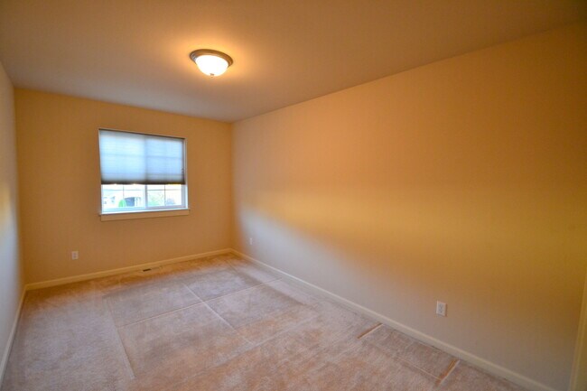 Building Photo - 22702 43rd Dr SE