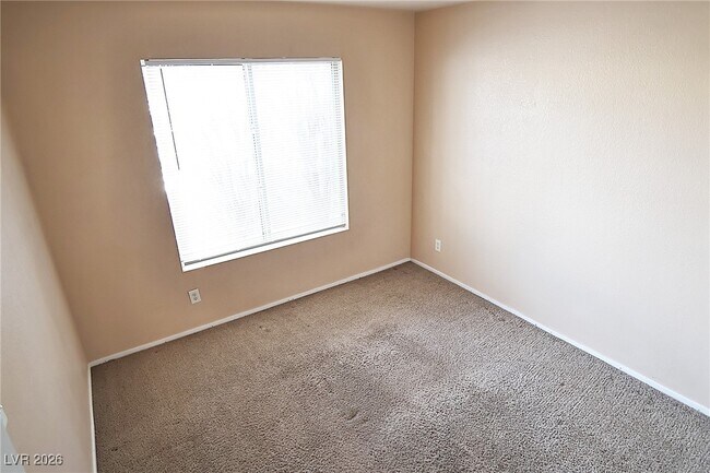 Building Photo - 425 Don Fernando Circle