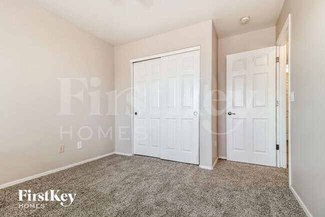 Building Photo - 14524 W Evans Dr