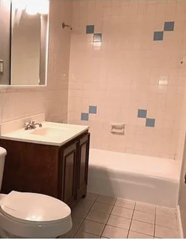 Building Photo - 23 McCormick Terrace