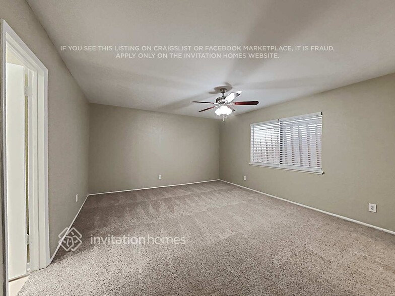 Building Photo - 9114 Vagas Dr