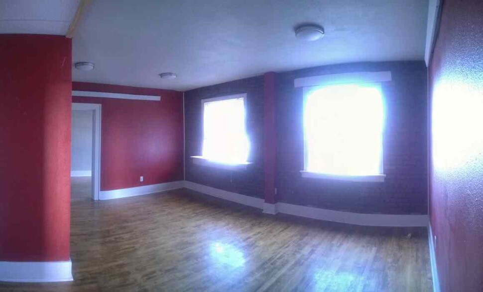 Building Photo - 211 E Grand Ave