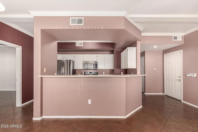 Building Photo - 3236 E Chandler Blvd