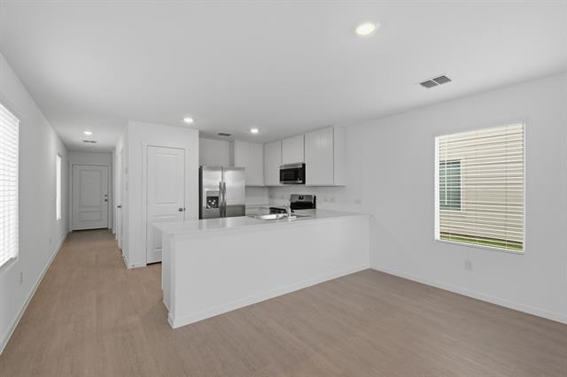 Building Photo - 6307 Sandpiper Ln