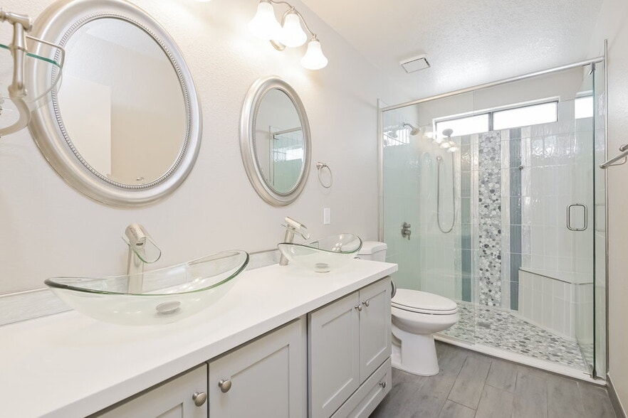 Building Photo - 8868 Hersey Way