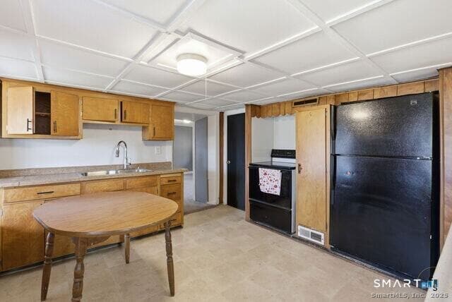 Building Photo - 76 Skinner St