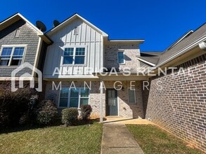 Building Photo - 417 Polo Trce