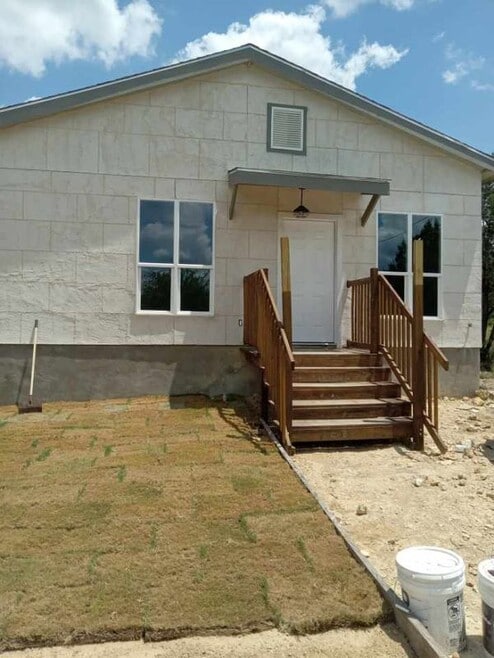 Building Photo - 324 Ridgerock Dr