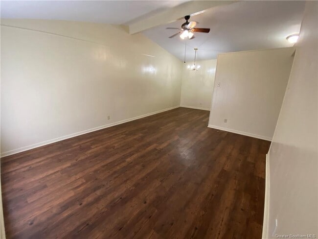 Building Photo - 1421 Cactus Dr