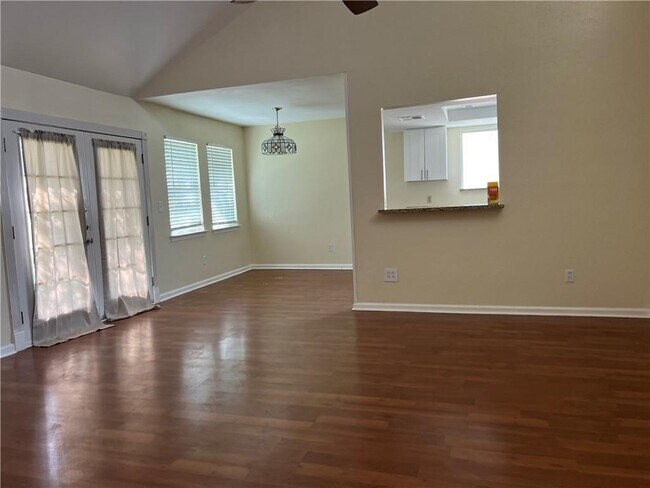 Building Photo - 515 Bonita Vista Dr