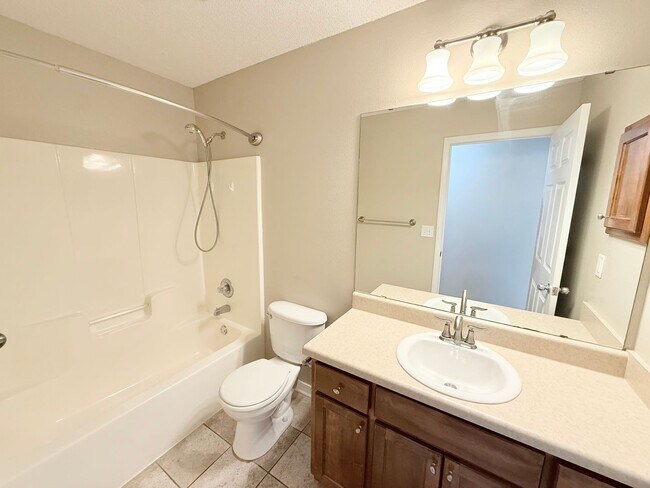 Building Photo - Spacious 4-Bedroom All Brick Home