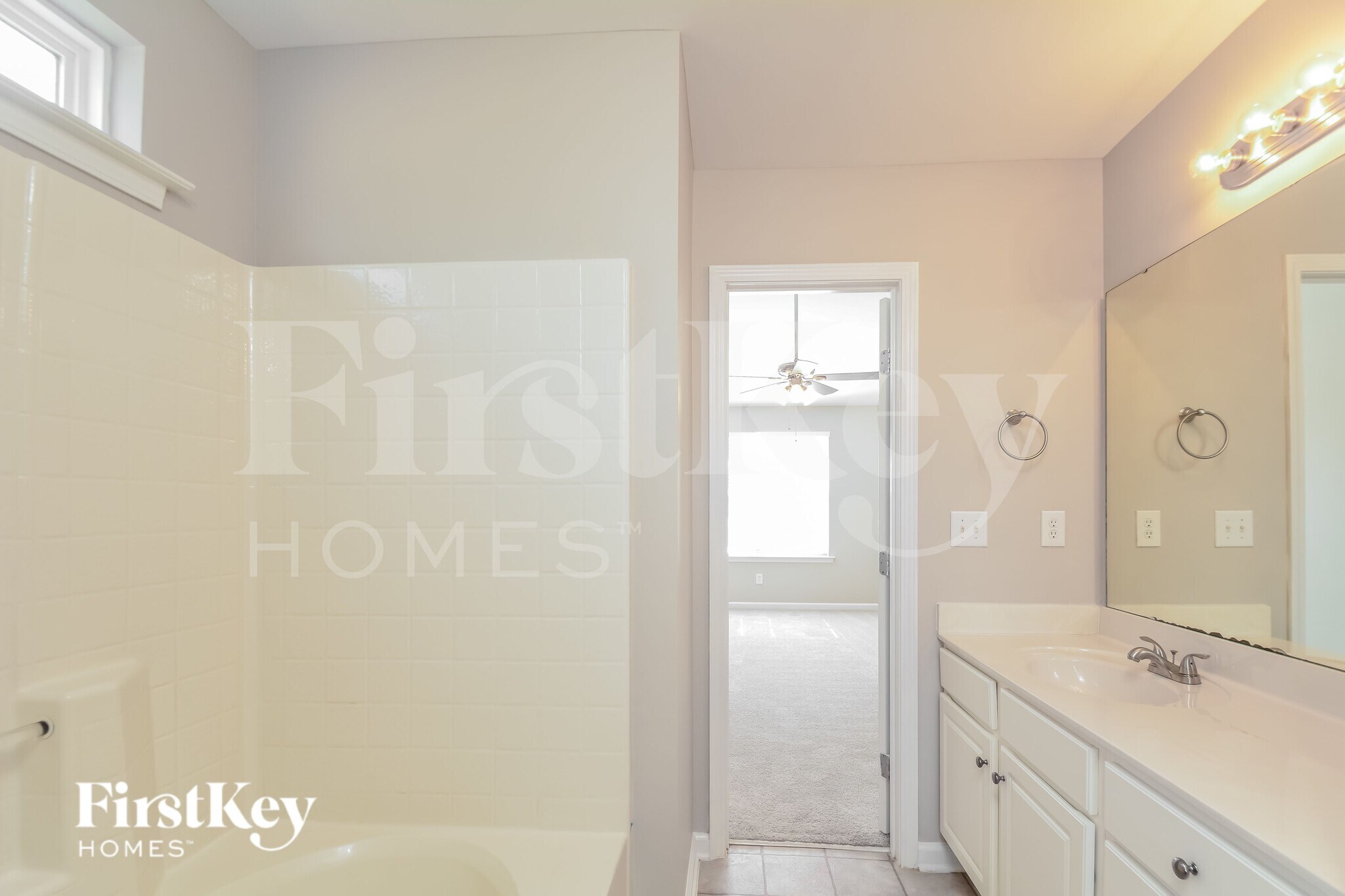 Building Photo - 6 Linkside Ct