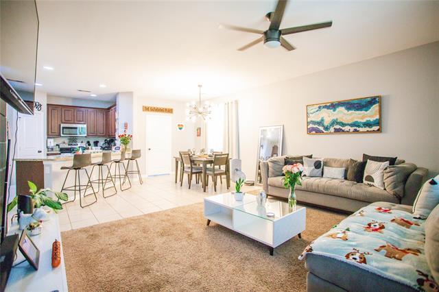 Building Photo - 10412 Talus Dr