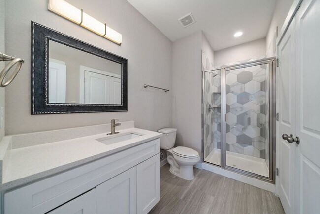 Building Photo - BEAUTIFUL TOWNHOME FOR RENT IN RICHLAND HI...