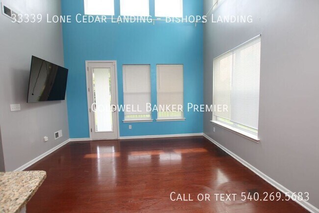 Building Photo - 33339 Lone Cedar Landing
