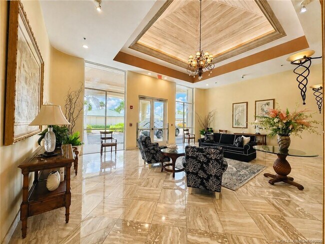 Building Photo - 5051 N Hwy A1A