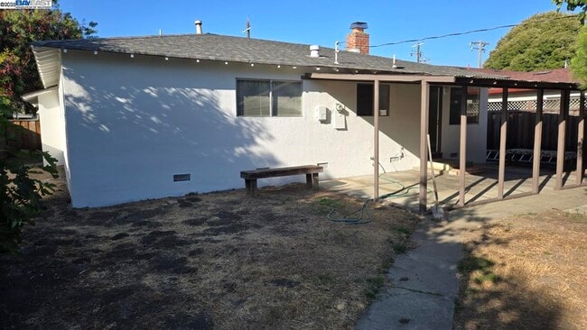Building Photo - 5164 Omar St