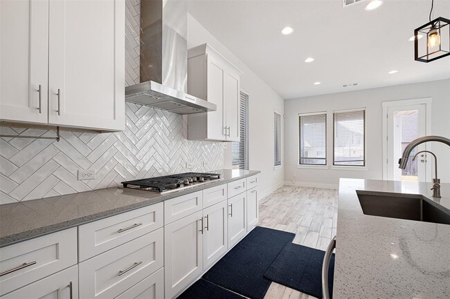 Building Photo - 259 Silver Pass