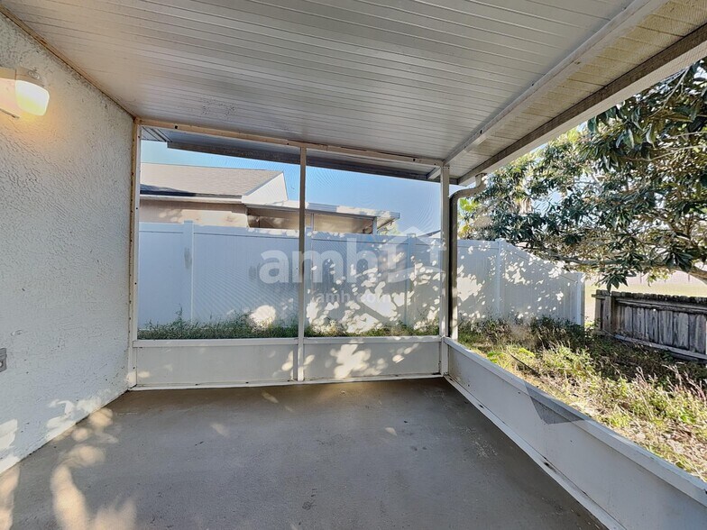 Building Photo - 5920 Rotella Dr