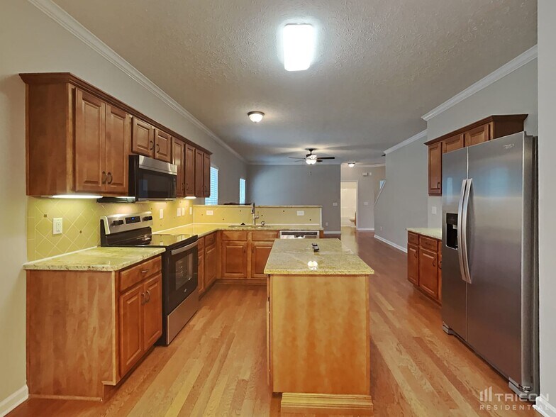 Building Photo - 174 Vintage Cir