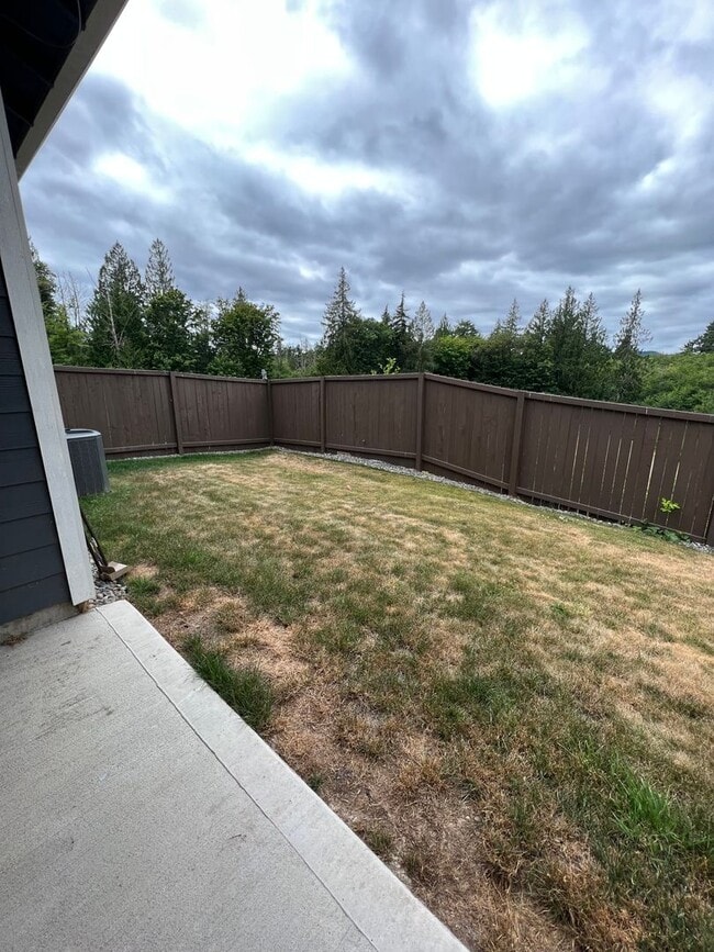 Building Photo - Quiet Luxury in a Forested Cul de Sac with...