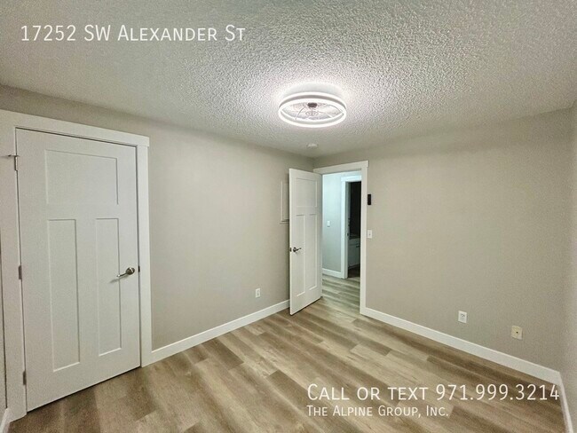 Building Photo - 17252 SW Alexander St