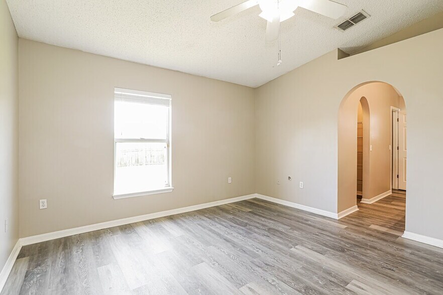 Building Photo - 3204 Talisman Drive