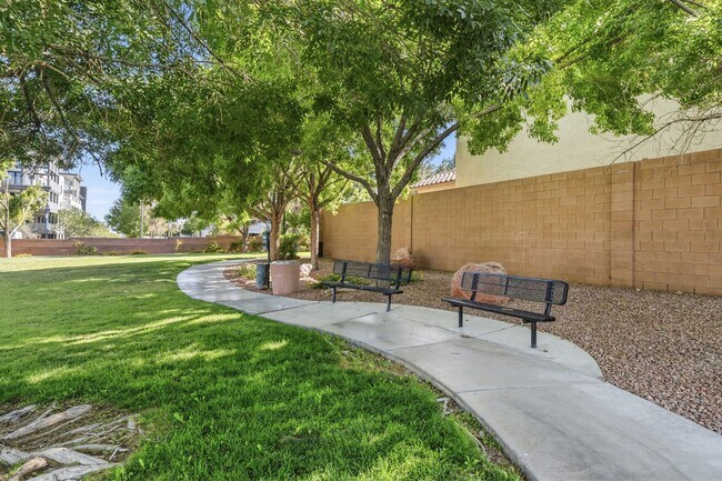 Building Photo - 9021 Spirit Canyon Ave