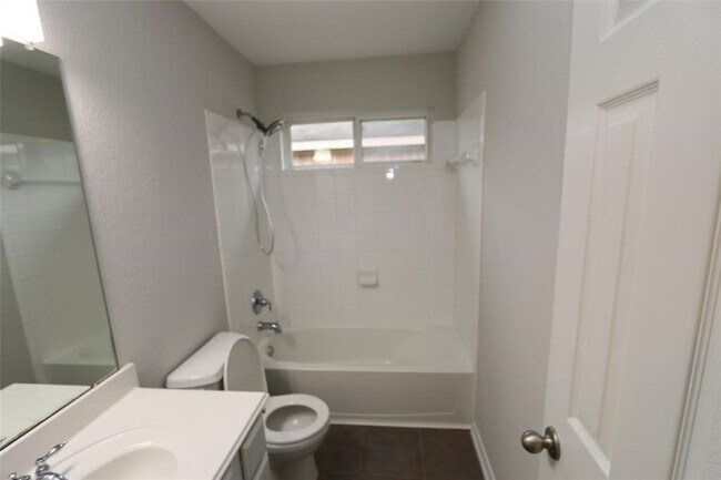 Building Photo - 21611 Mt Elbrus Way