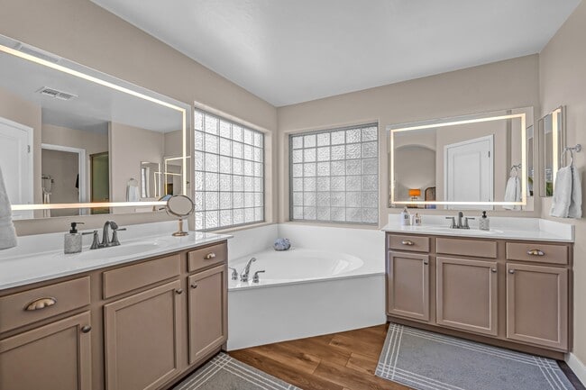 Building Photo - 3030 W Caravaggio Ln