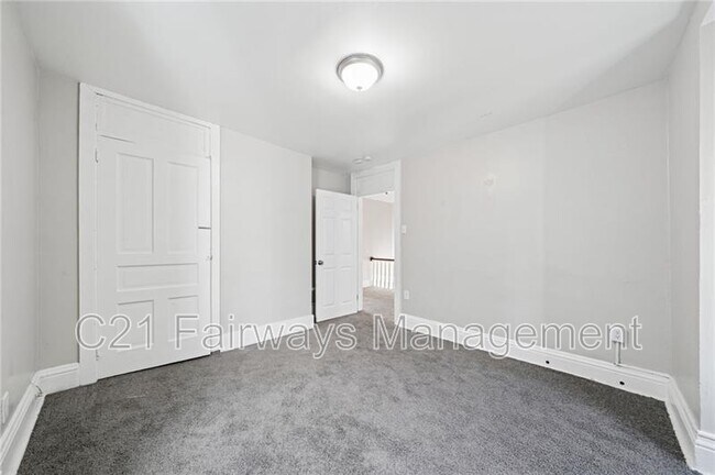 Building Photo - 1222 Rodgers St