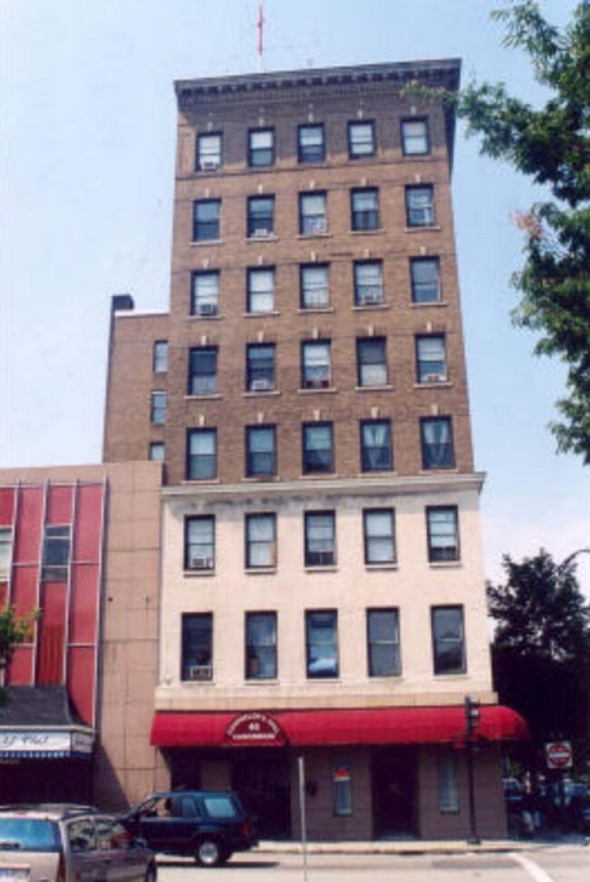 Building Photo - 46 Amesbury St