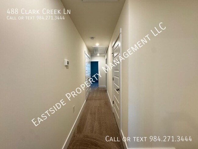 Building Photo - 488 Clark Creek Ln