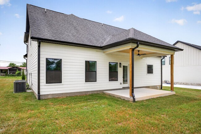 Building Photo - 165 Cripps Ln