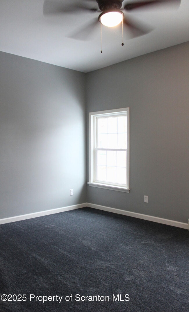 Building Photo - 120 E Church St