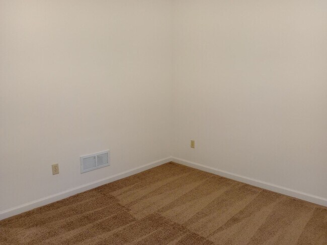 Building Photo - 3504-3506 Delmar Ct.