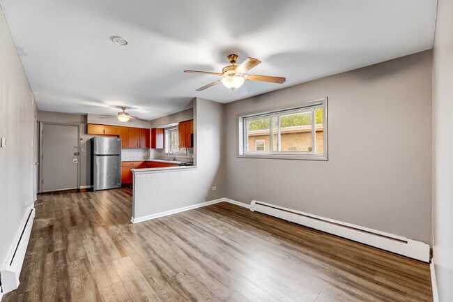 Building Photo - 4634 W 47th St