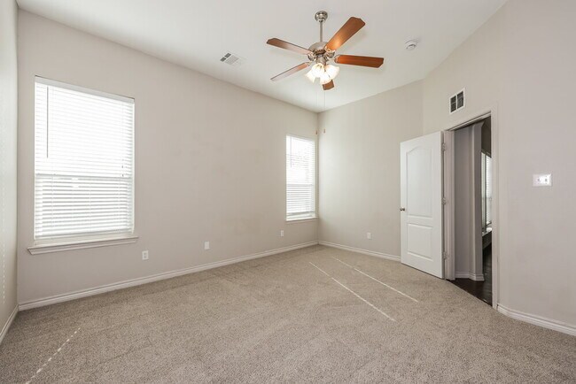 Building Photo - 4309 Twinleaf Dr