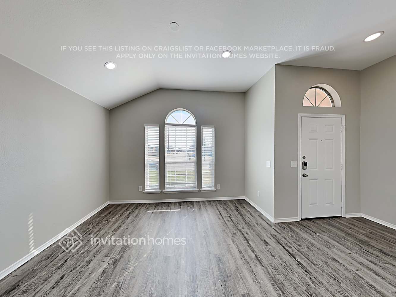 Building Photo - 1625 Lesli Dr